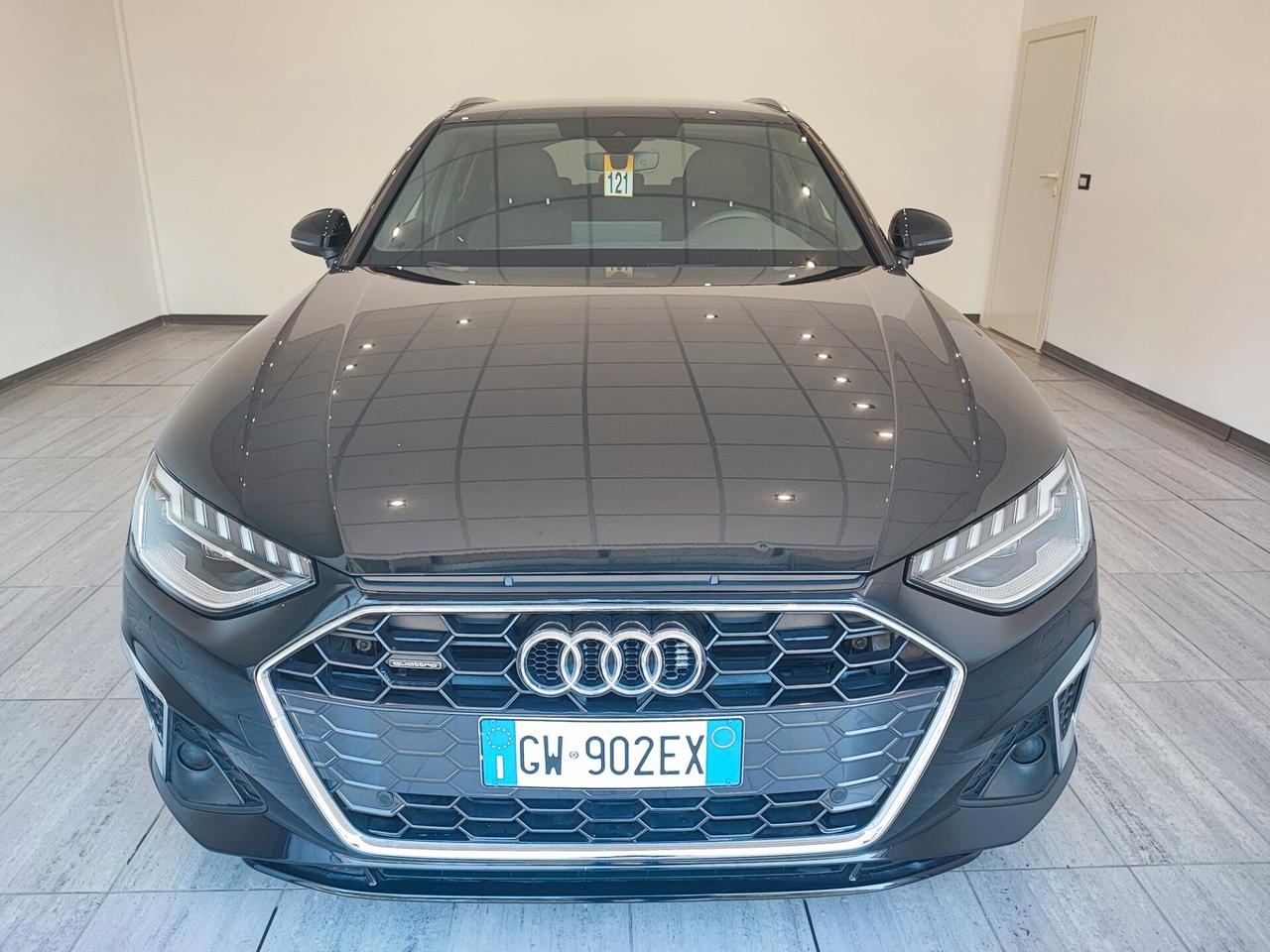 Audi A4 Avant 40 TDI quattro S tronic line edition