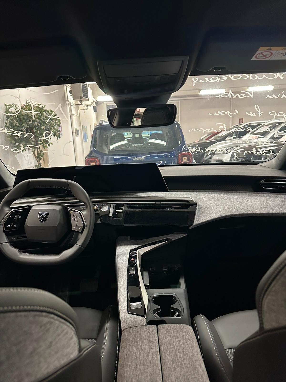 Peugeot 3008 Hybrid 136 e-DCS6 Allure