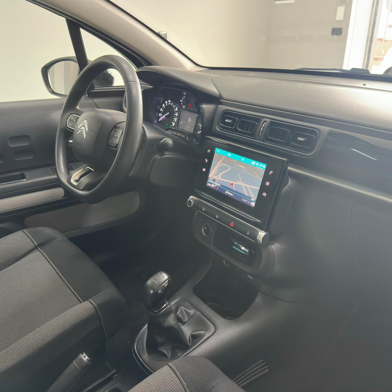 Citroen C3 1.2 PureTech Shine 82cv Full Optional Neopatentati