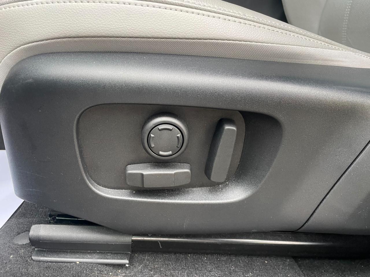 Land Rover Range Evoque 2.0D I4 163 CV AWD Auto SE AUTOCARRO