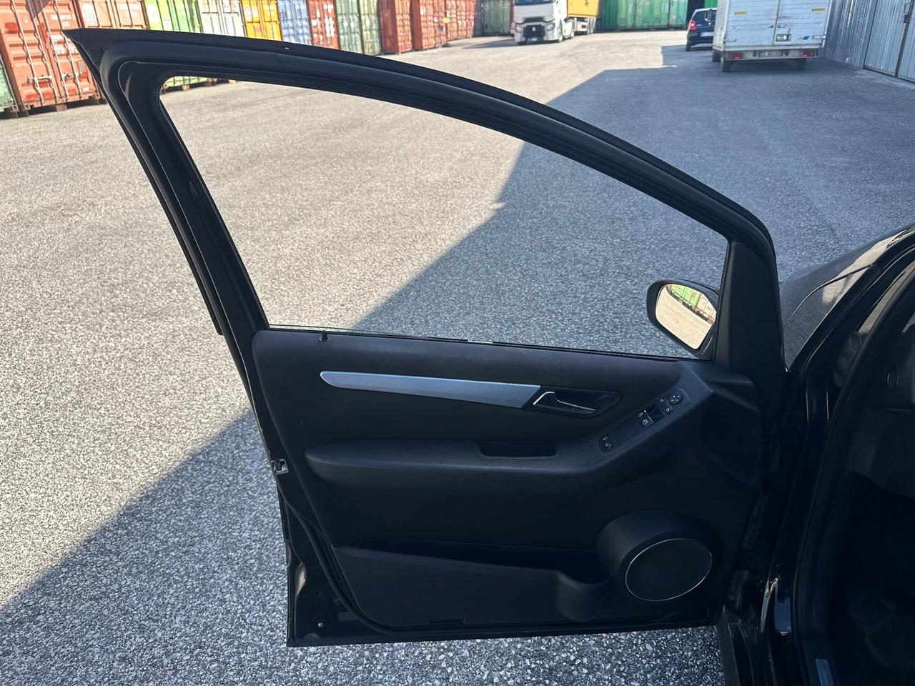 Mercedes-benz B 180 CDI Chrome