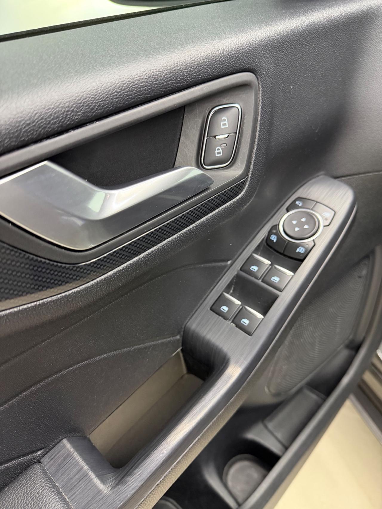 Ford Kuga 1.5 EcoBlue 120 CV aut. 2WD ST-Line