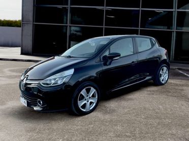 RENAULT Clio 1.2 BENZ 75CV 5 porte ADATTA A NEOPATENTATI