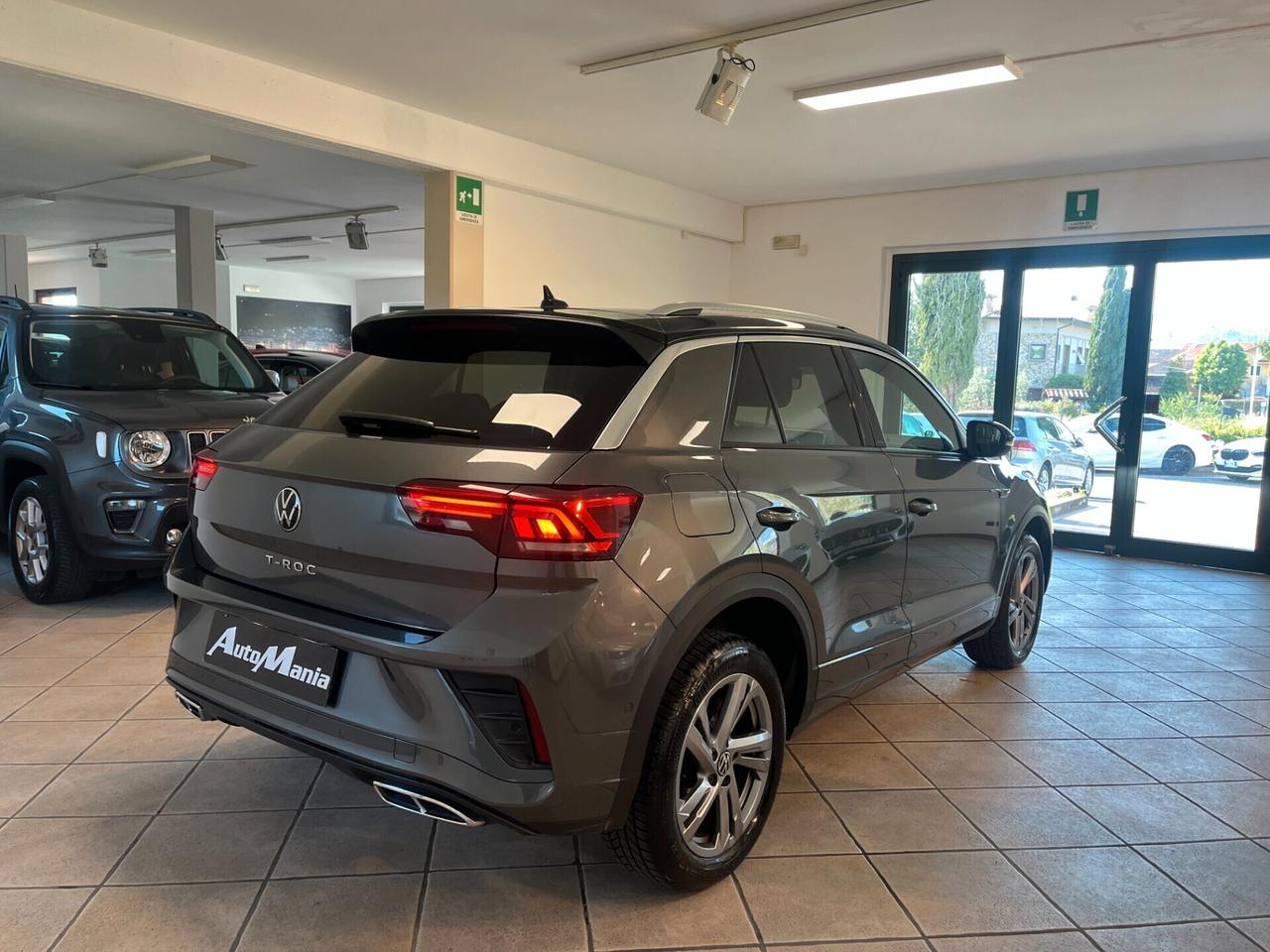 Volkswagen T-Roc 1.0 TSI R-Line +TECH PACK
