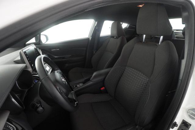 TOYOTA C-HR C-HR 1.8 Hybrid E-CVT Business