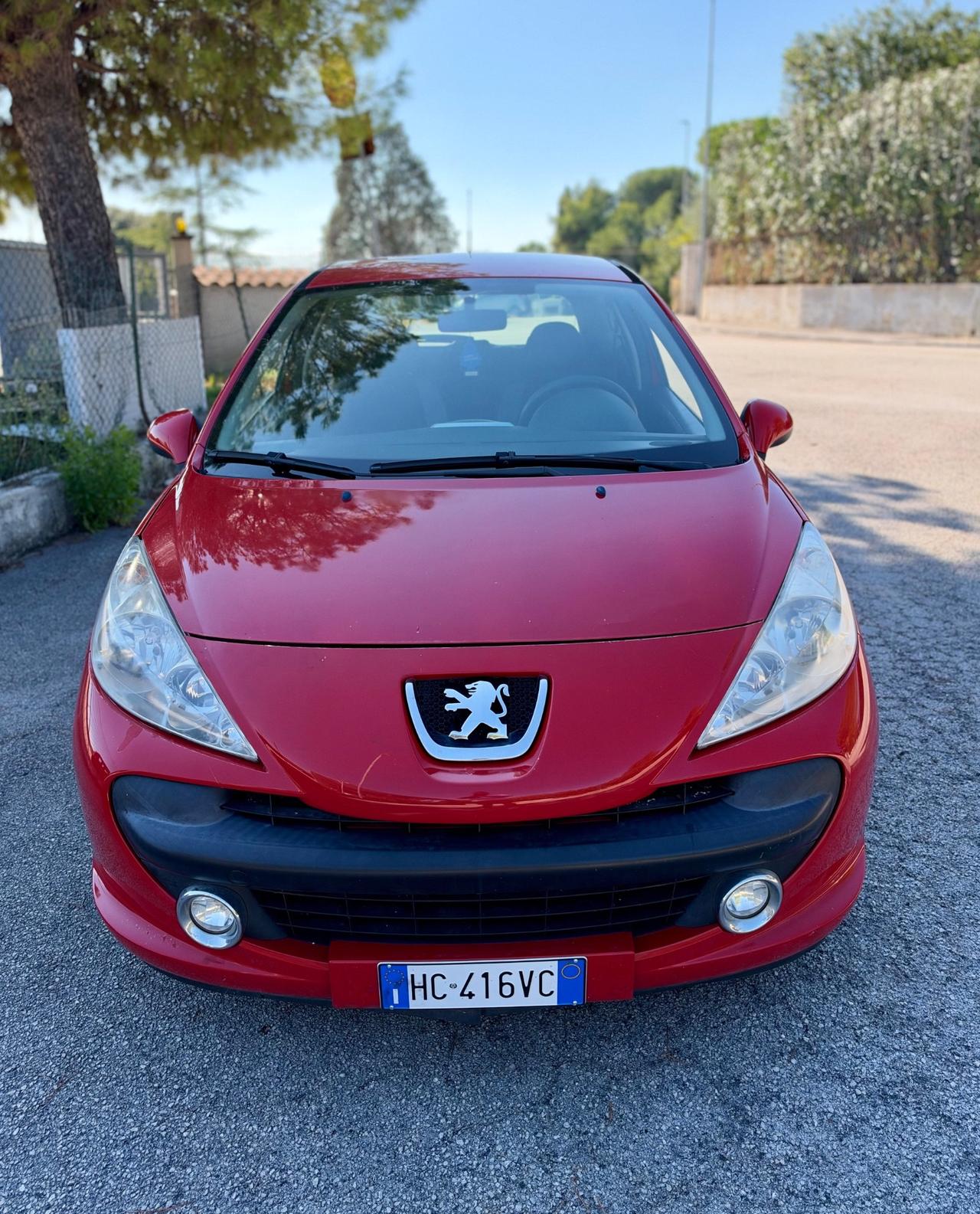 Peugeot 207 sport 1.4 Benzina Neopatentati