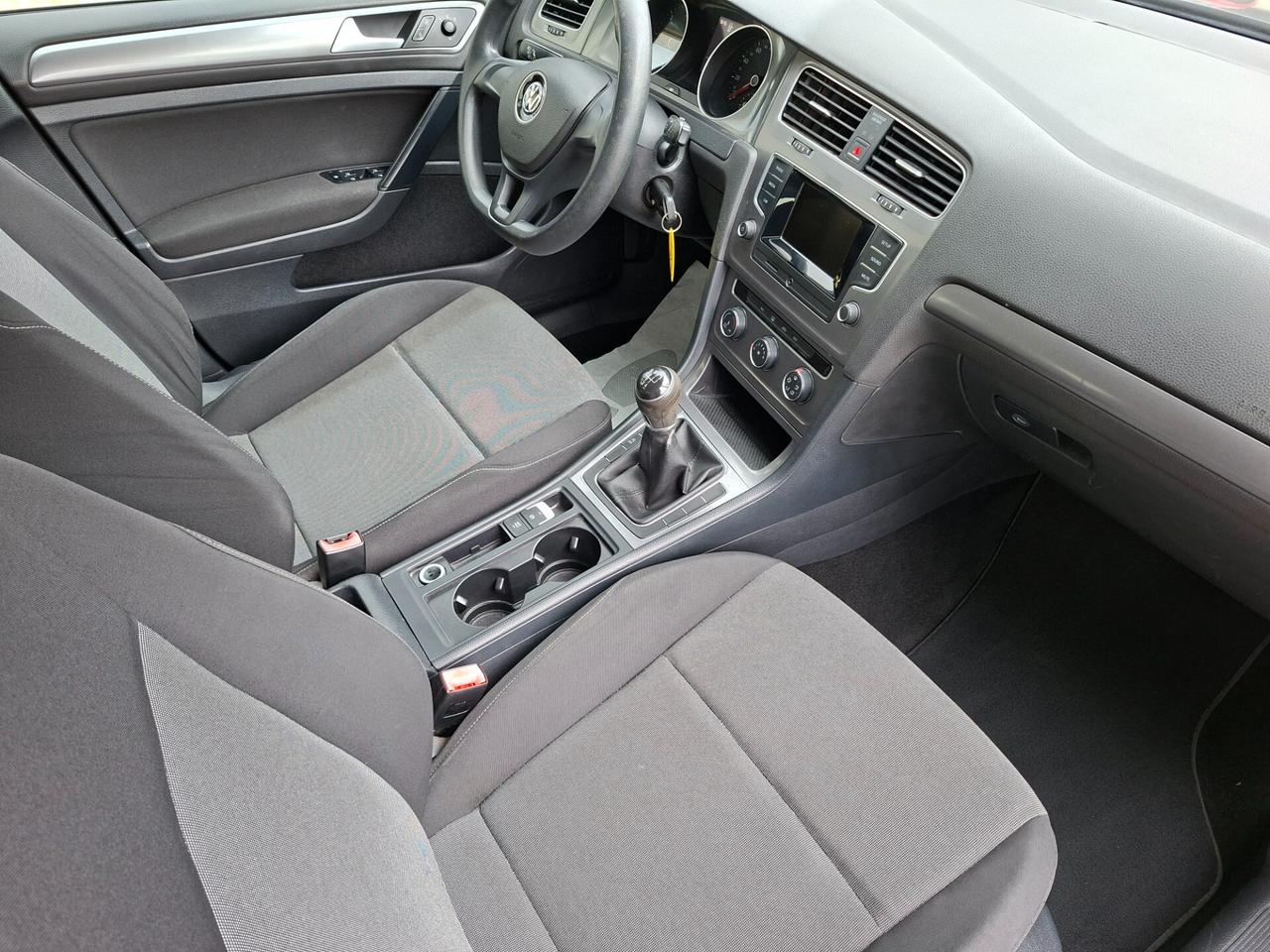 Volkswagen Golf 1.6 TDI 5P. Trendline *NEOPATENTATI*