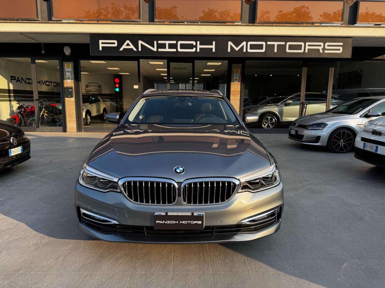 Bmw 520 520d xDrive Touring Luxury