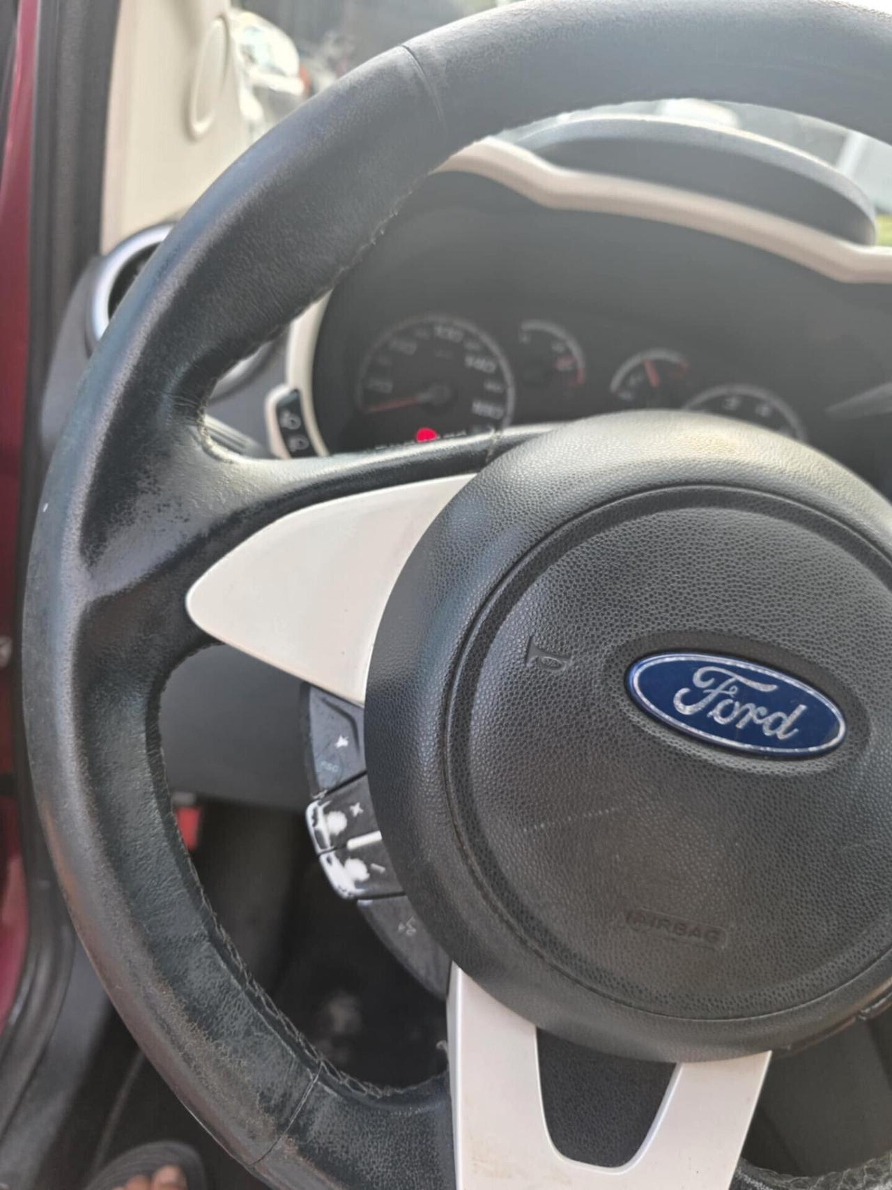 Ford Ka Ka+ 1.2 8V 69CV Titanium