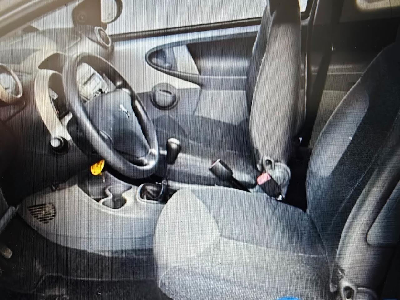 Peugeot 107 1.0 68CV 3p. Desir SOLO 25MILA KM!!!!!!!!!!!!