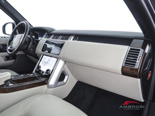 LAND ROVER Range Rover 3.0 TDV6 Vogue