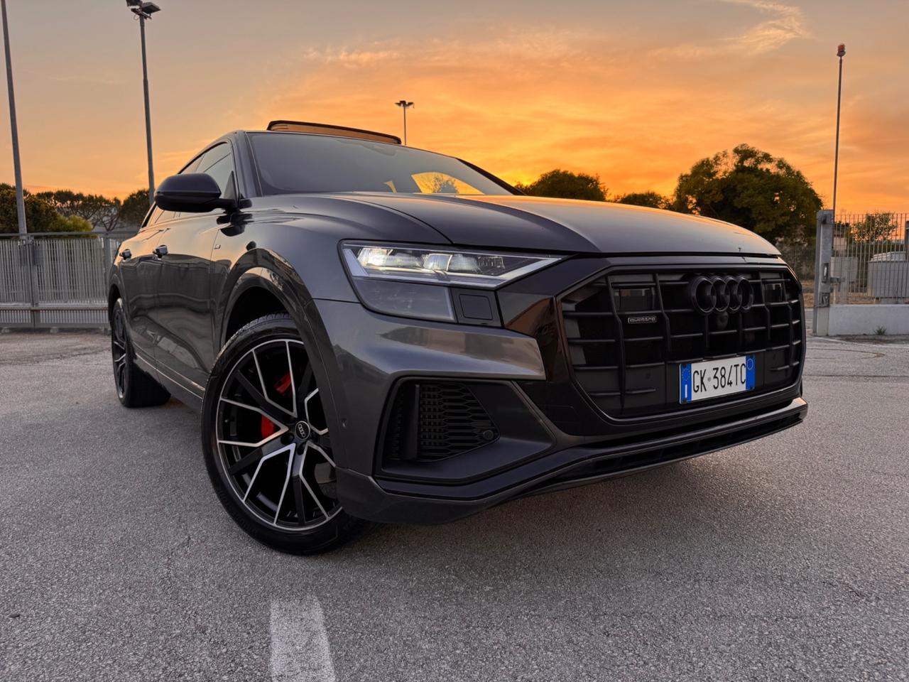 Audi Q8 60 TFSI e quattro tiptronic S line plus