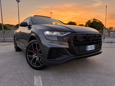 Audi Q8 60 TFSI e quattro tiptronic S line plus