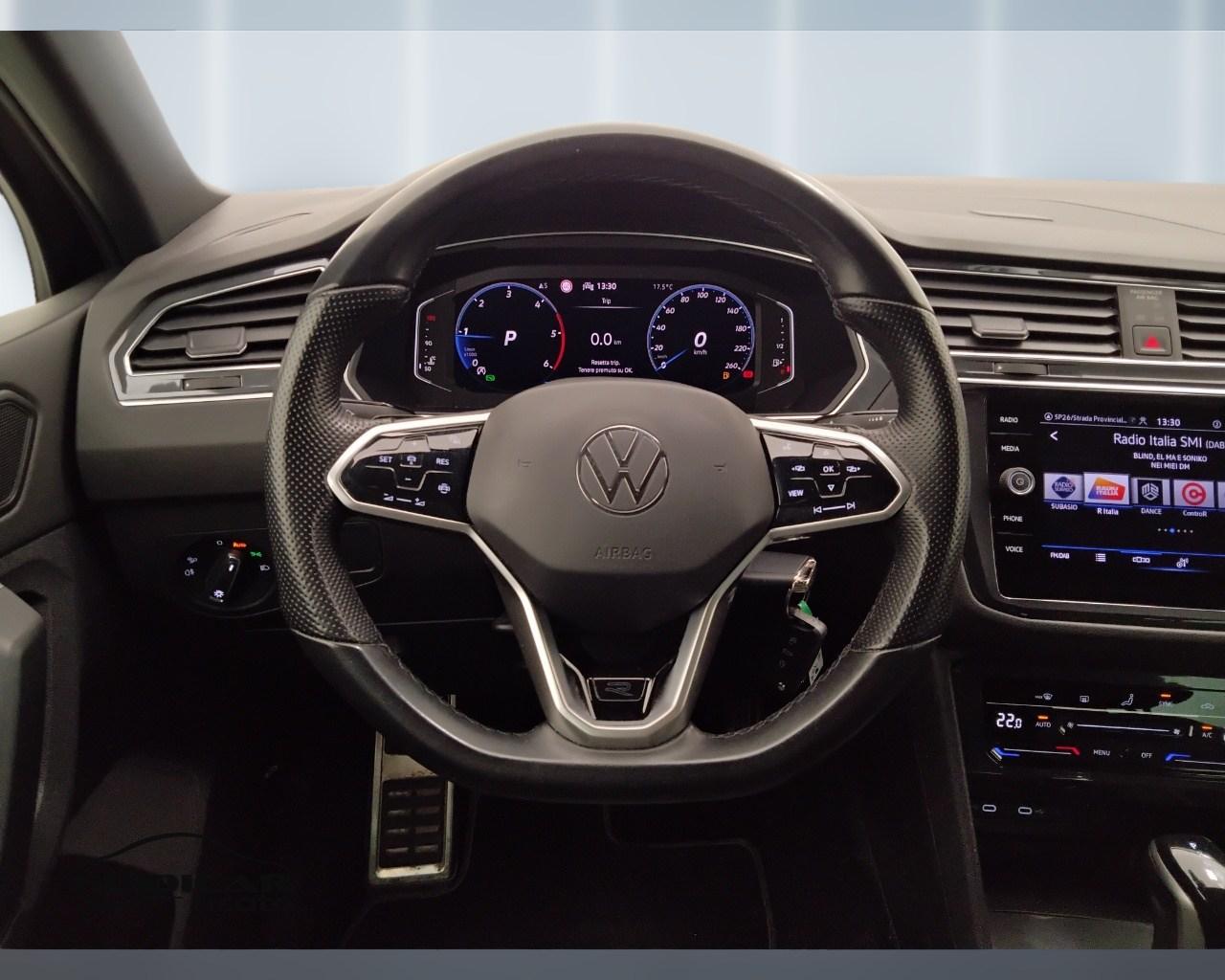 VOLKSWAGEN Tiguan II 2021 - Tiguan 2.0 tdi R-Line 150cv dsg