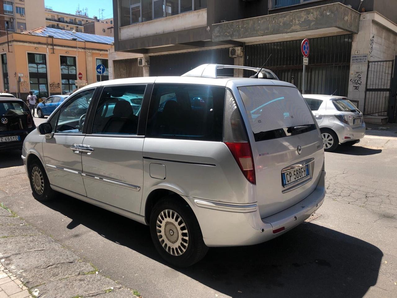 LANCIA PHEDRA 2.2 JTD – 7 POSTI – CONDIZIONI DA VETRINA – GARANZIA