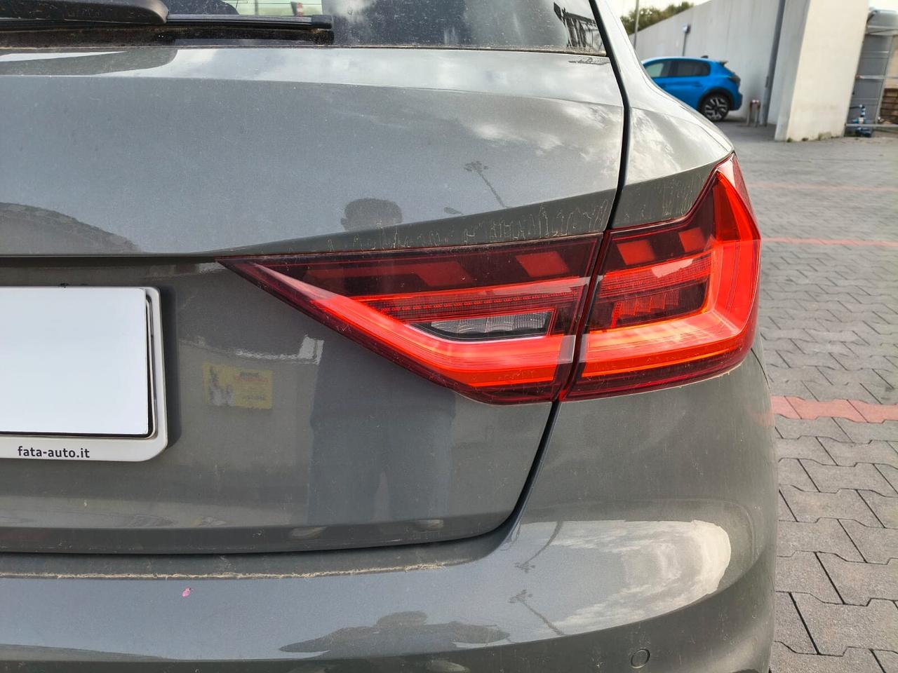 Audi A1 citycarver 30 TFSI S tronic Identity Contrast