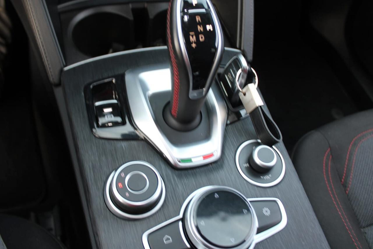 Alfa Romeo Stelvio Tua A SOLI 280€ al mese Anticipo Zero