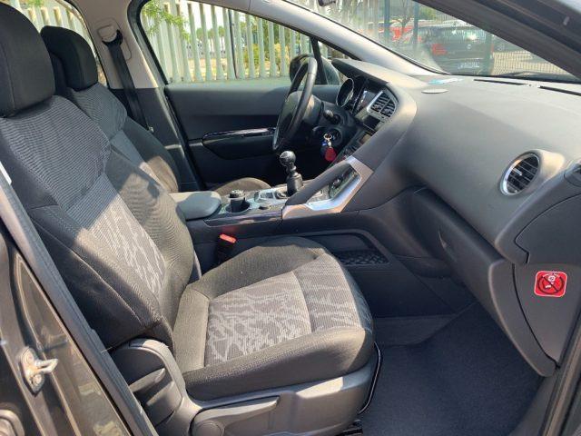 PEUGEOT 3008 2.0 HDi 150CV Business