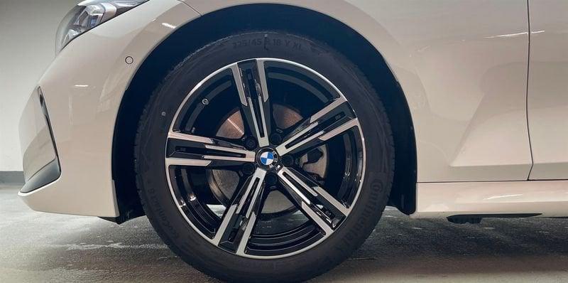 BMW Serie 3 320i MSport Touring auto Adaptive LED Head-Up Camera