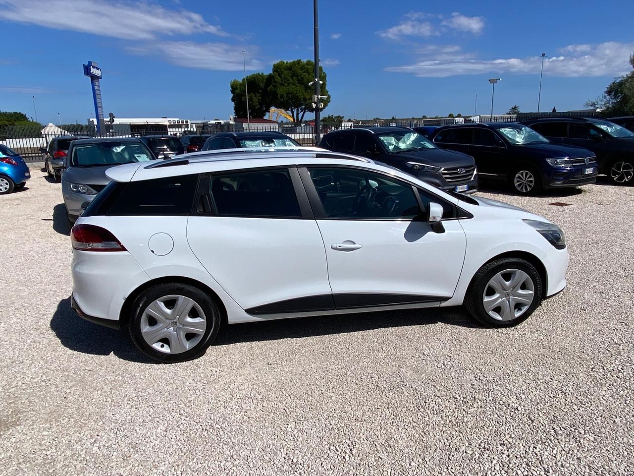 Renault Clio Sporter 1.5 dCi 8V 75CV Live DIESEL NEOPATENTATI NO BOLLO