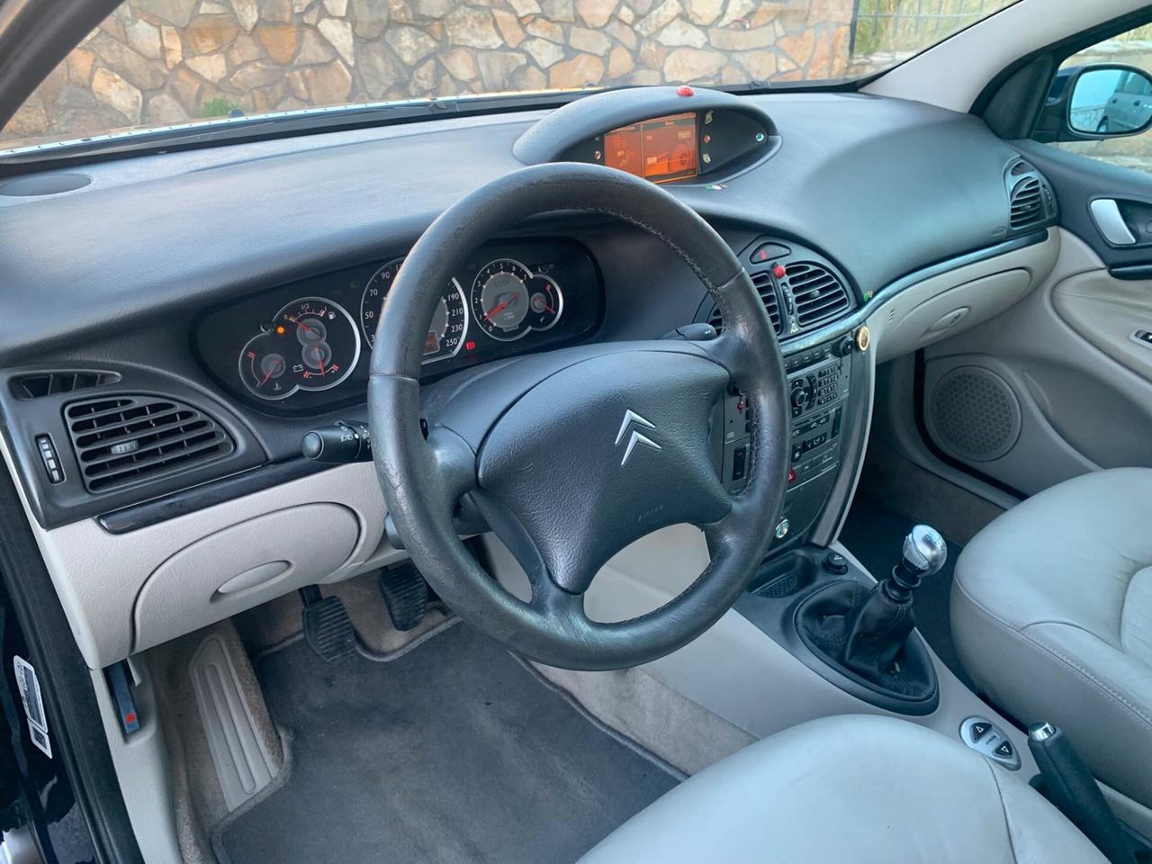 Citroen C5 2.0 HDi Exclusive
