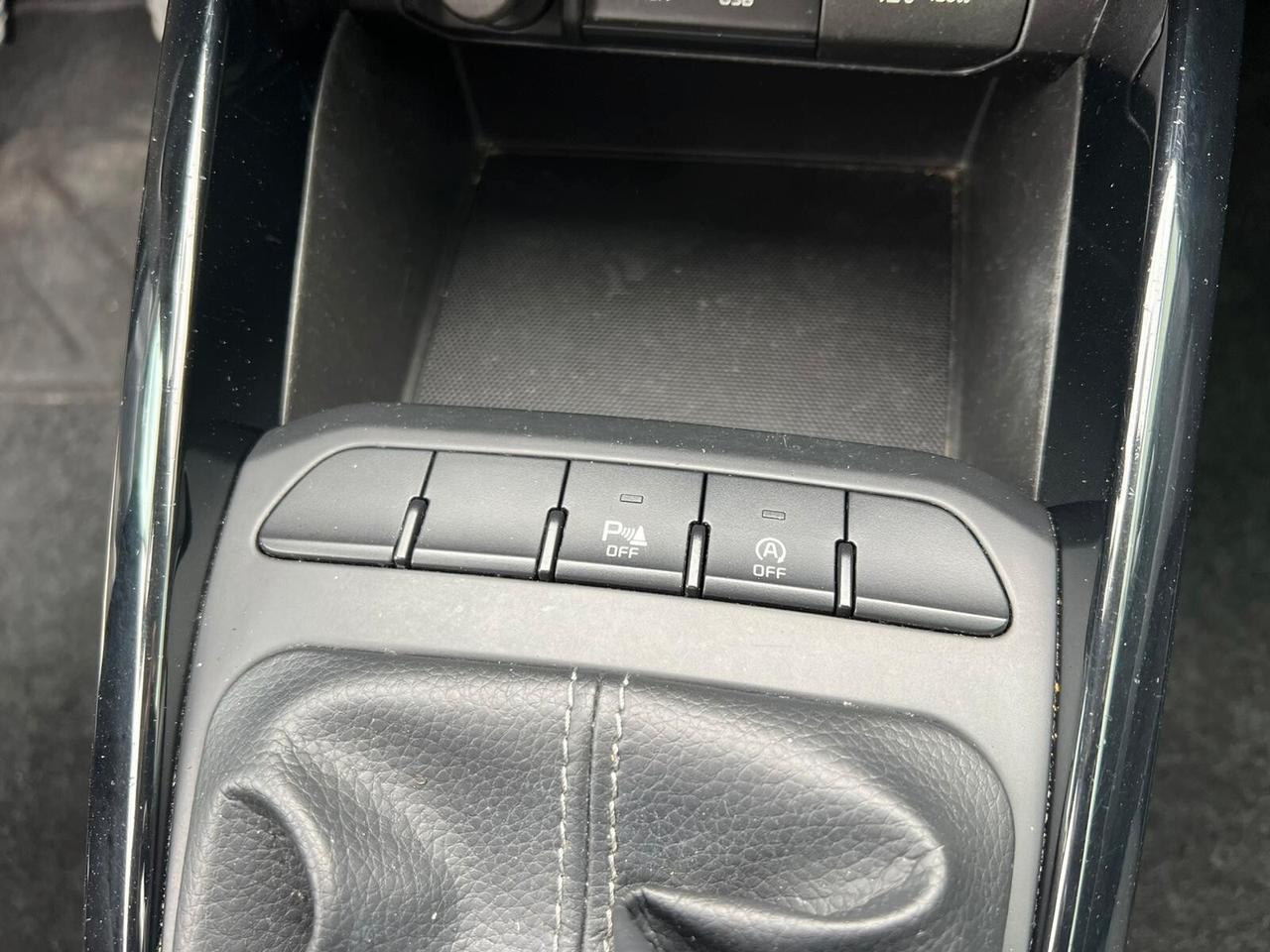 KIA RIO 1.2 MPI 84CV 2020!!! GPLDI CASA MADRE!!!