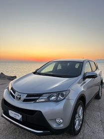 Toyota RAV 4 RAV4 2.2 D-4D 4WD Lounge