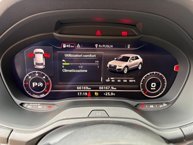 AUDI Q2 30 TDI S tronic Admired Advanced COCKPIT