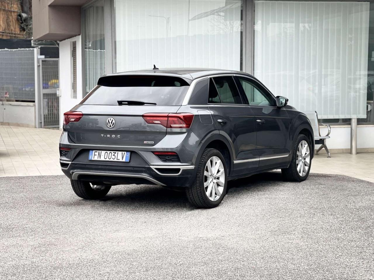 Volkswagen T-Roc 2.0 TDI 150CV 4MOTION E6 Autom. - 2018