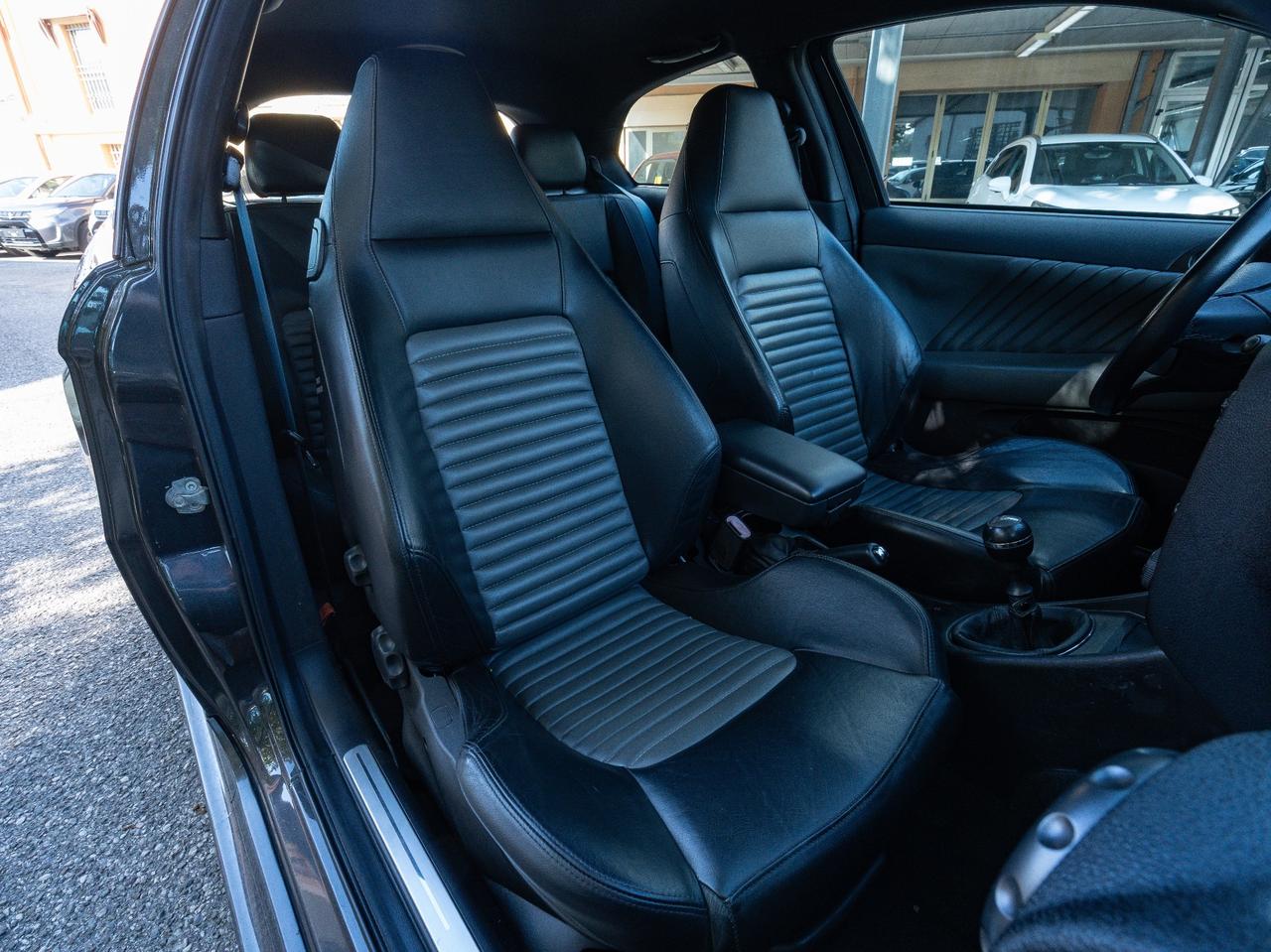 Alfa Romeo 147 3.2i V6 24V cat 3 porte GTA