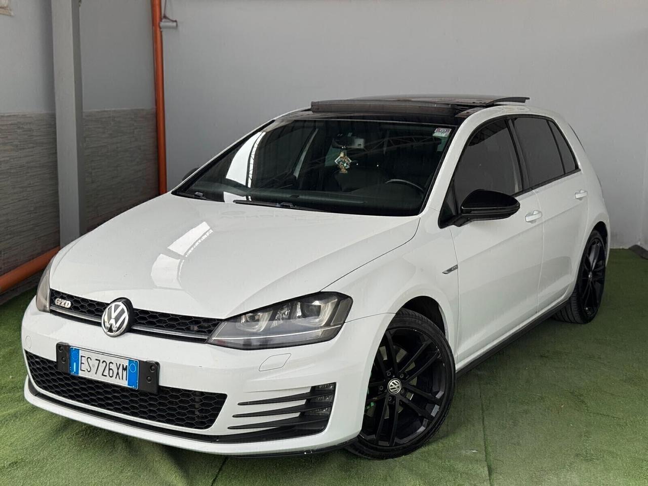 Volkswagen Golf 2.0 TDI DSG 5p. Highline BlueMotion Technology