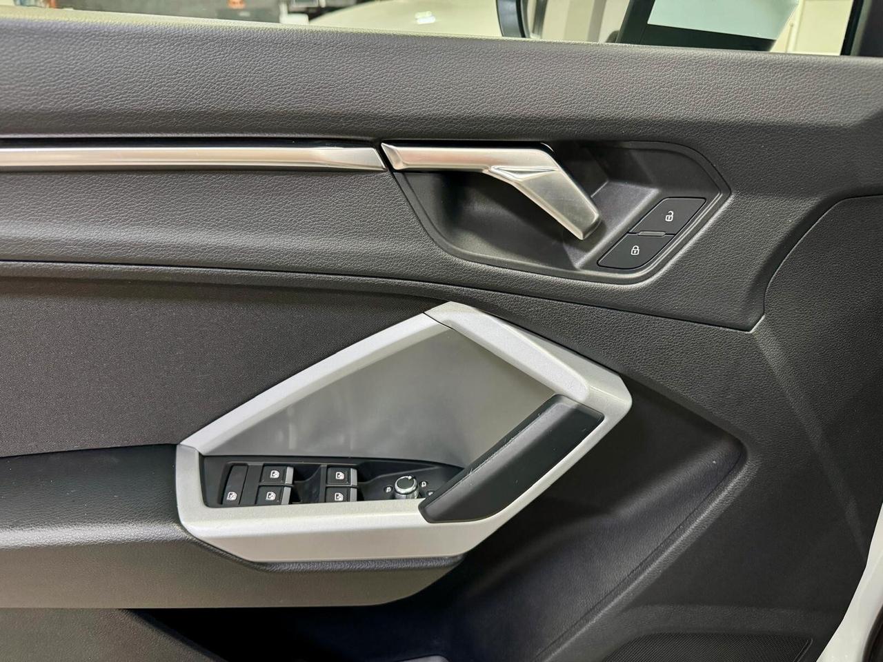 Audi Q3 35 2.0 TDI 150cv S tronic Advanced 2023