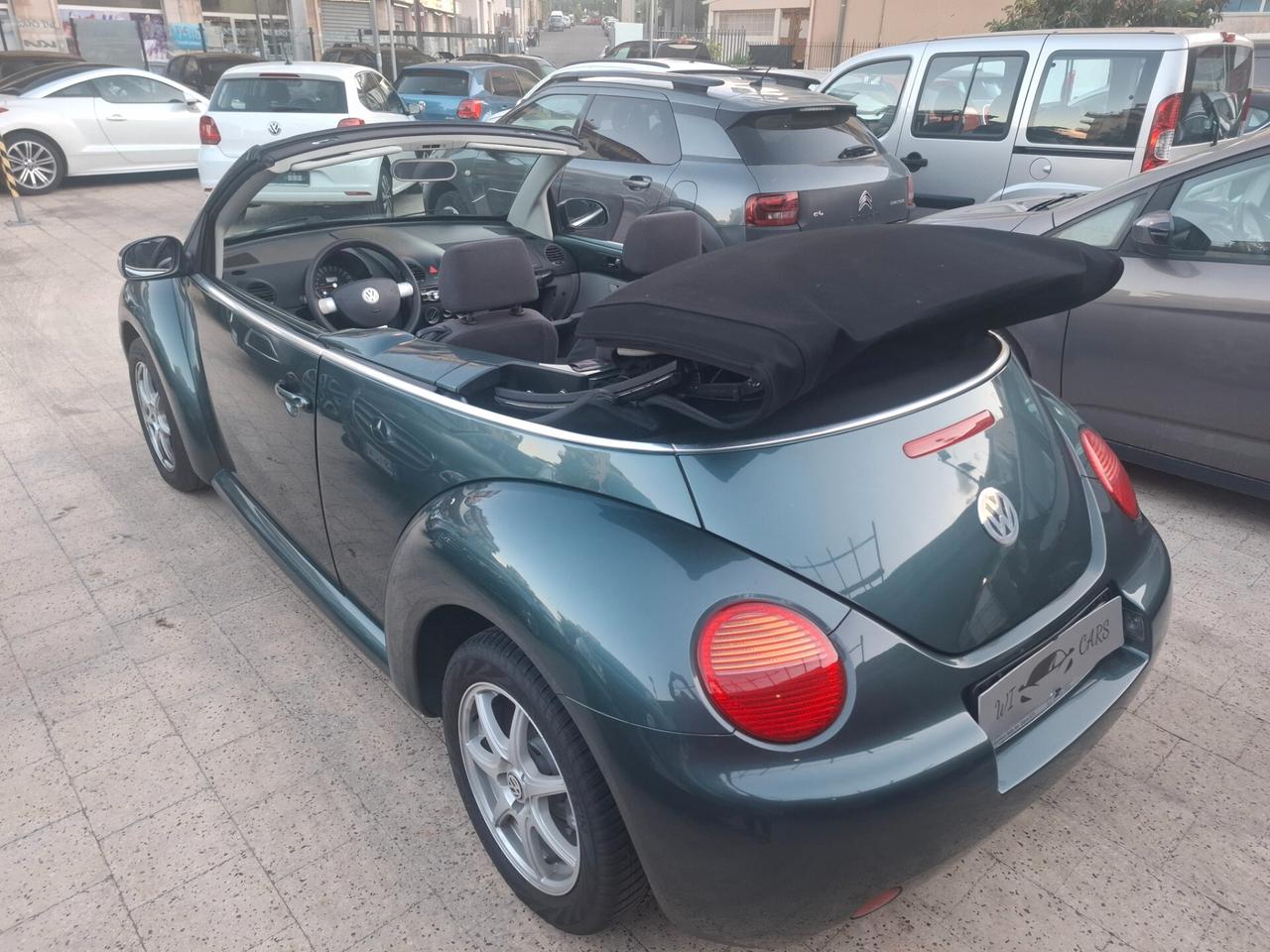 Volkswagen New Beetle 1.4 16V Cabrio