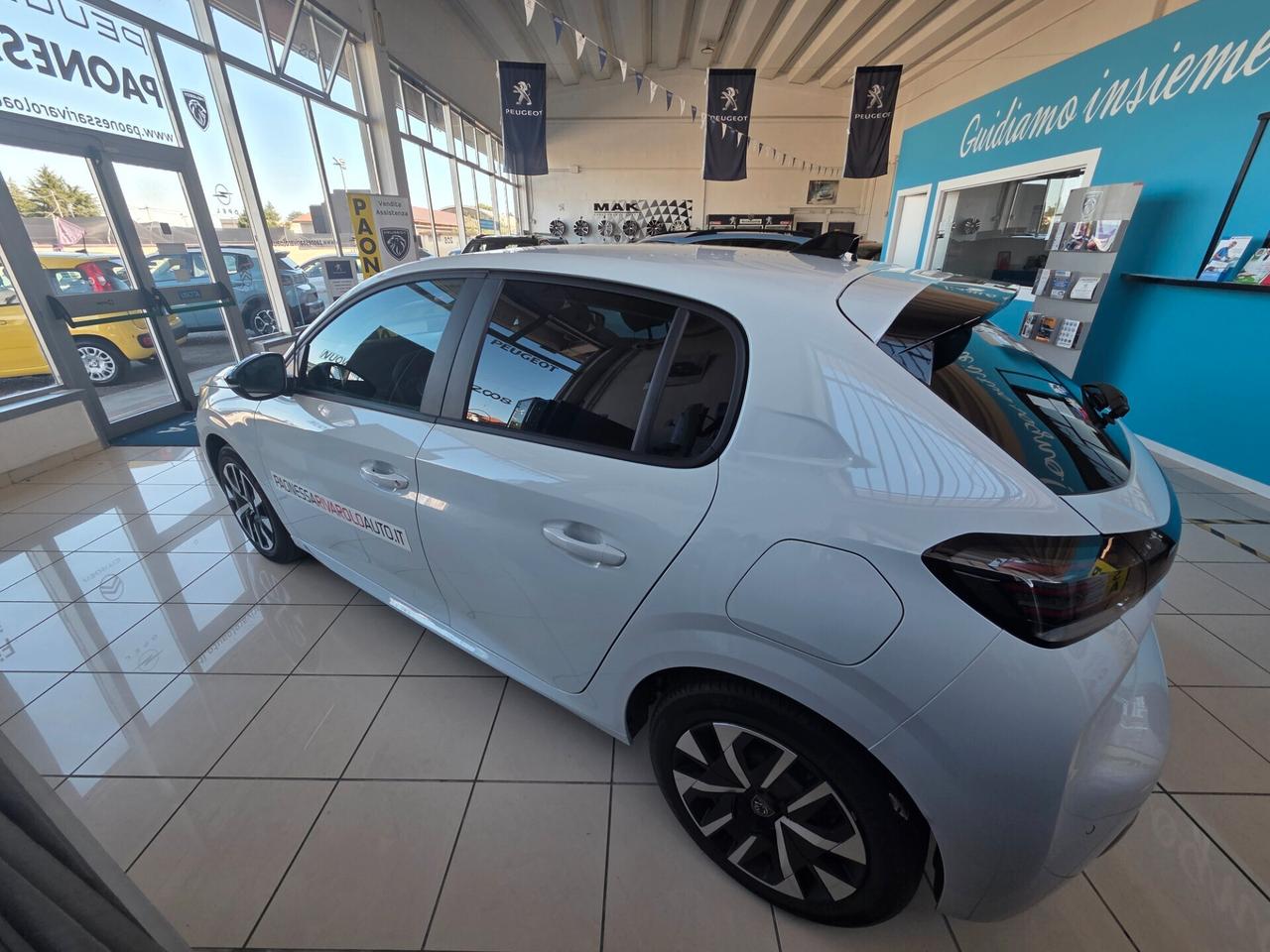 Peugeot 208 BUSINESS 100 CV NESSUN OBBLIGO FINANZIARIO