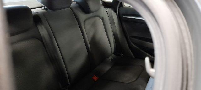 AUDI A3 Sedan 30 TDI S tronic Business