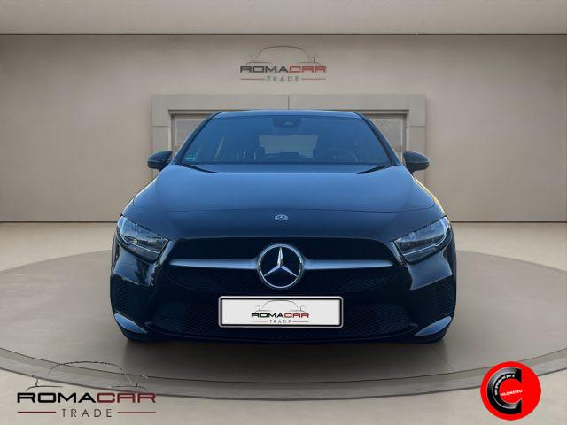 MERCEDES-BENZ A 250 e hybrid EQ Business