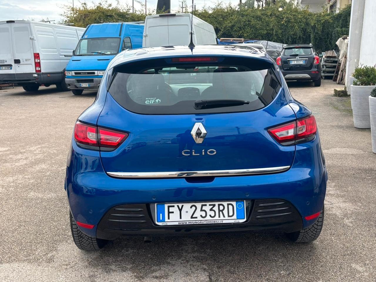 Renault Clio TCe 12V 90 CV 5 porte Moschino