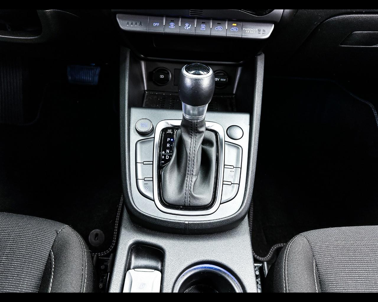 HYUNDAI Kona 1.6 CRDI 4WD Hybrid 48V DCT XLine