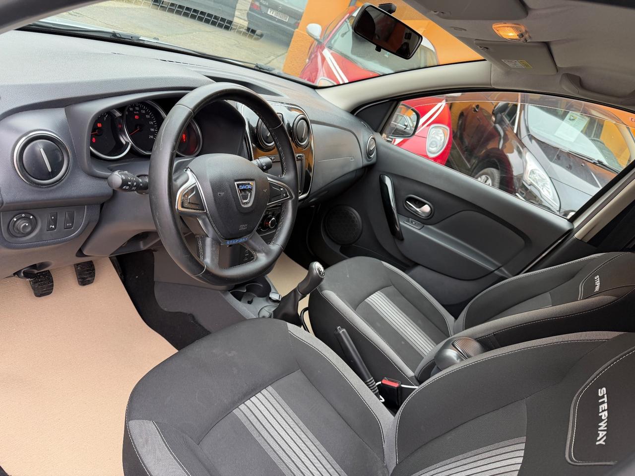 Dacia Sandero 1.5dCi 90CV Stepway StarteStop