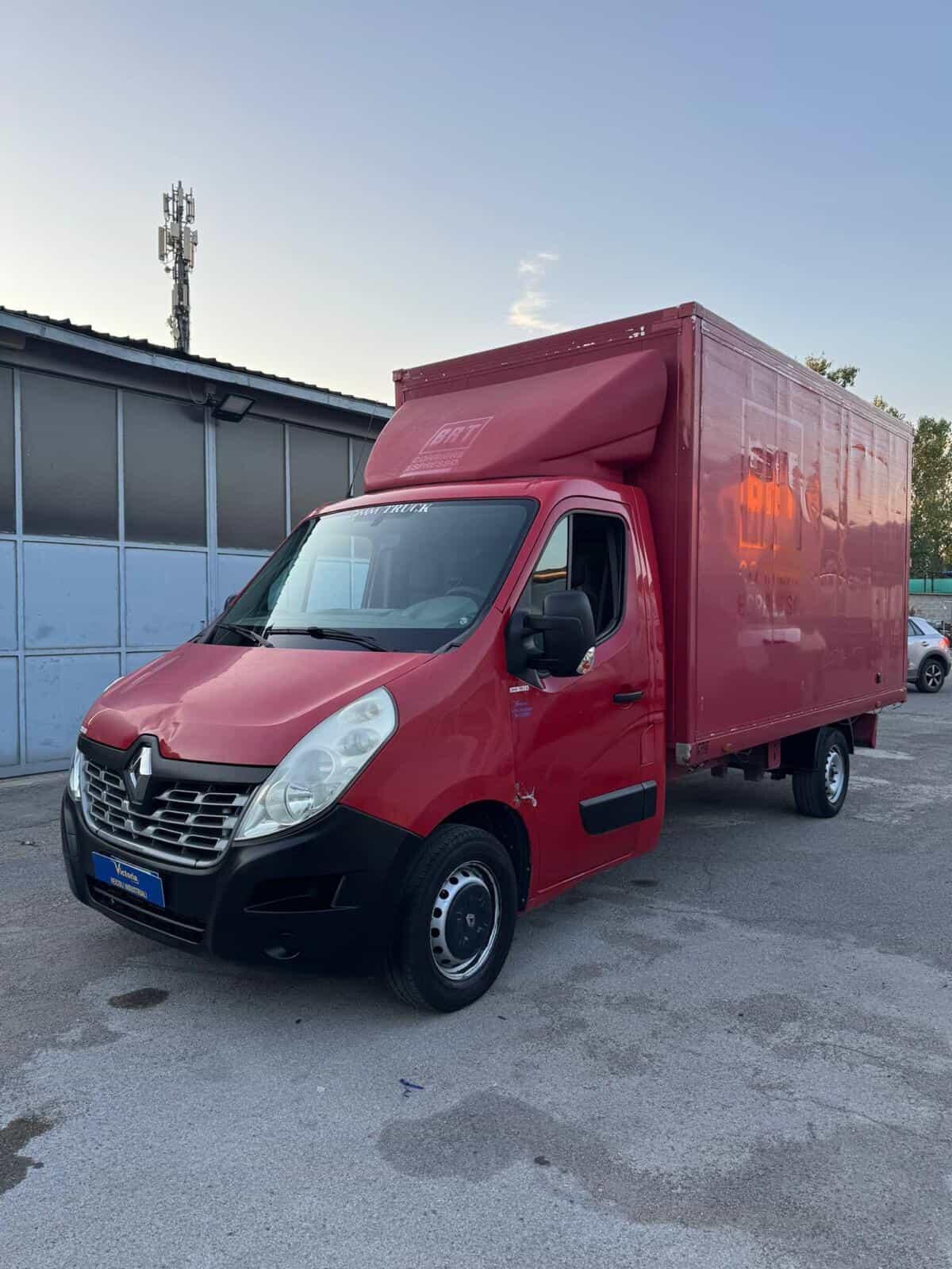 O394 FURGONE RENAULT MASTER 2017