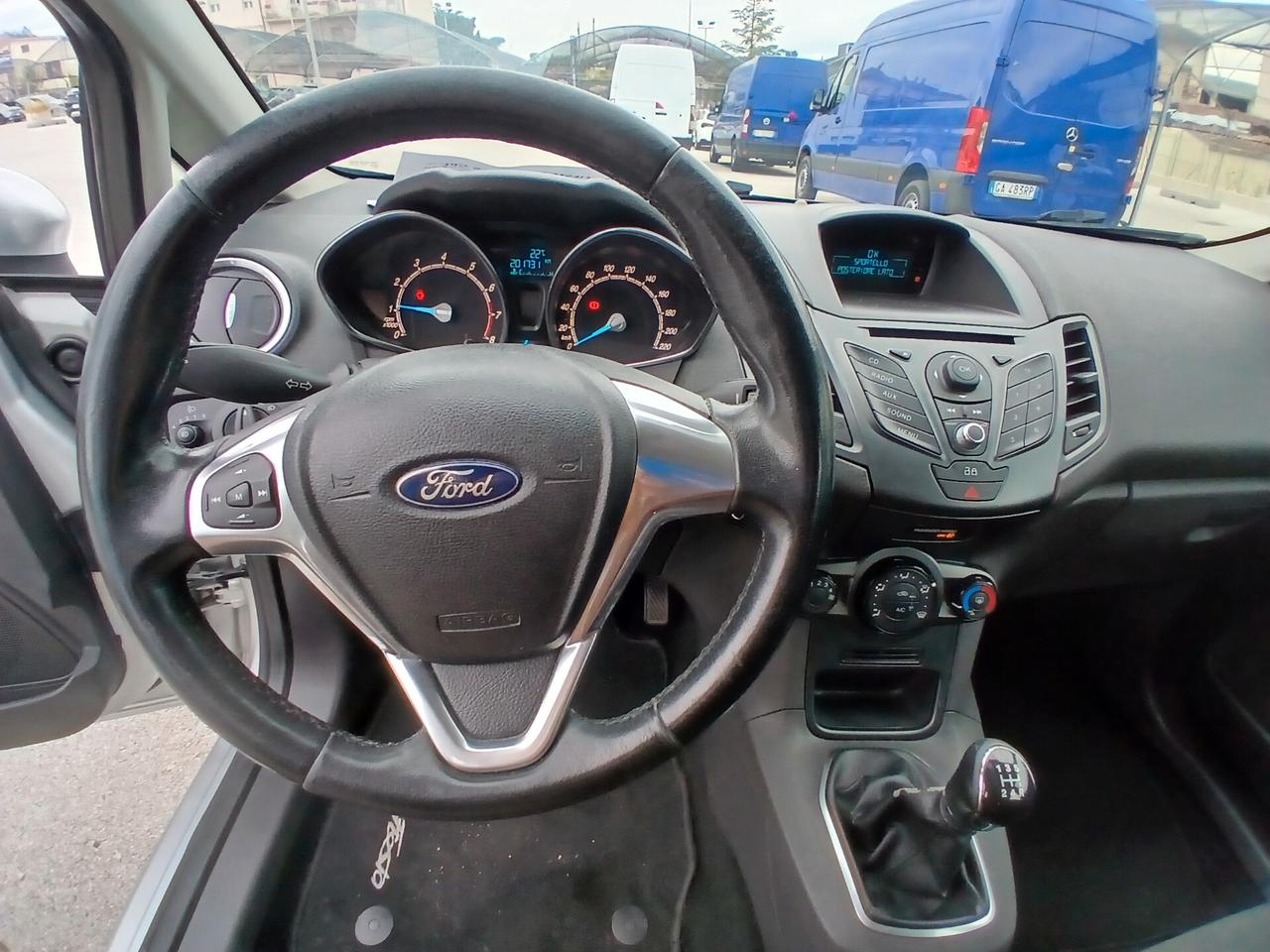 FORD FIESTA 1.4 Bz- GAS GPL 2013