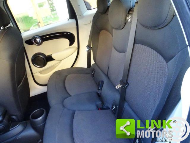 MINI Cooper D 5 PORTE 115 CV