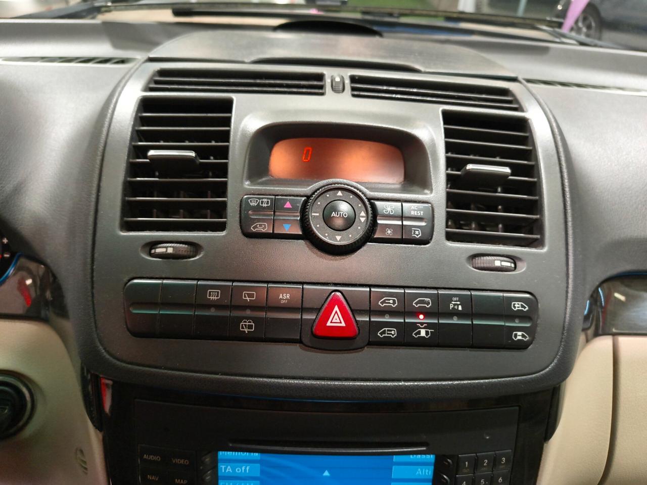 Mercedes-benz Viano 3.0 CDI komby long bi color