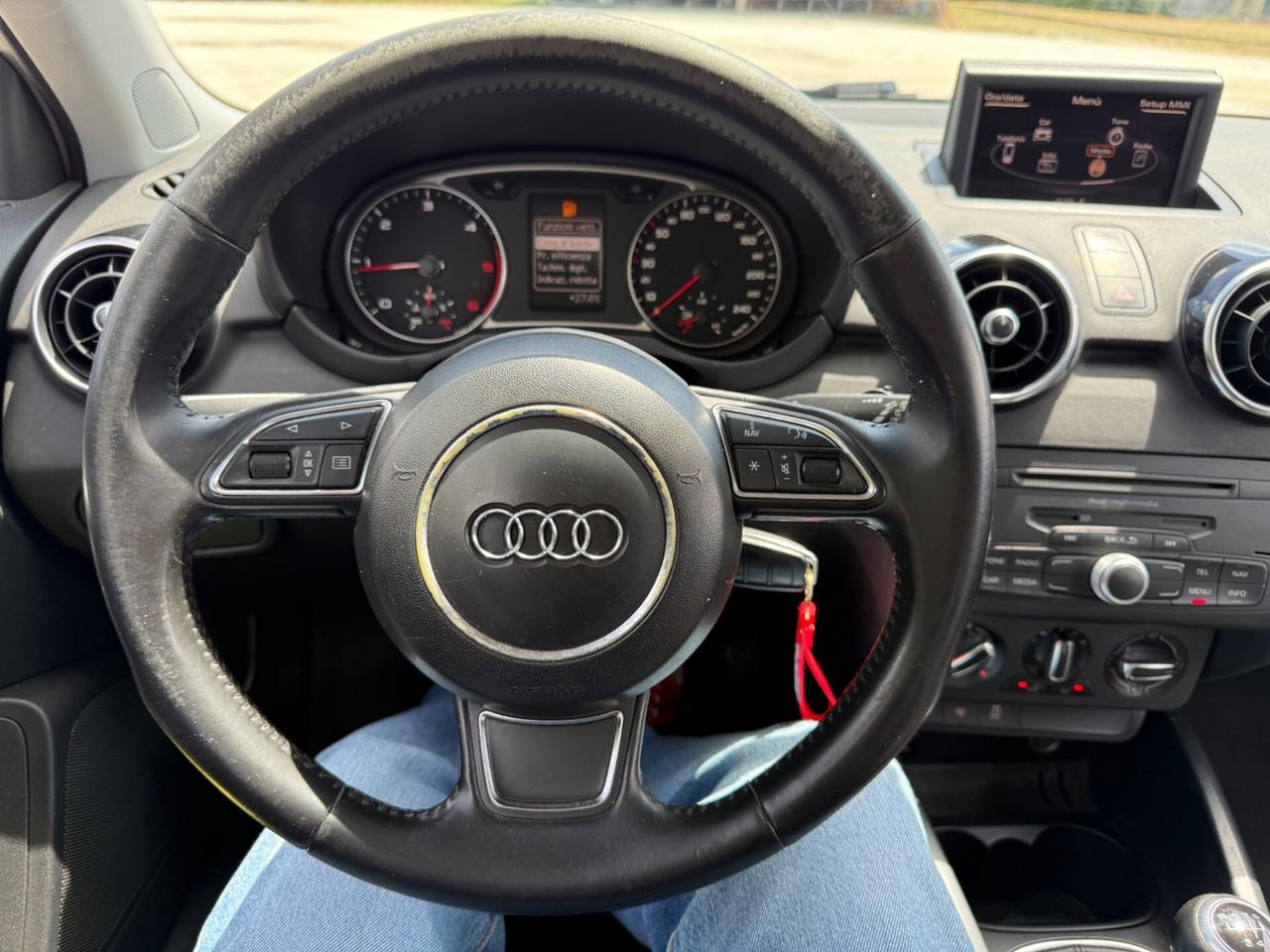 Audi A1 1.6 TDi 90cv EURO5B - NEOPATENTATI OK