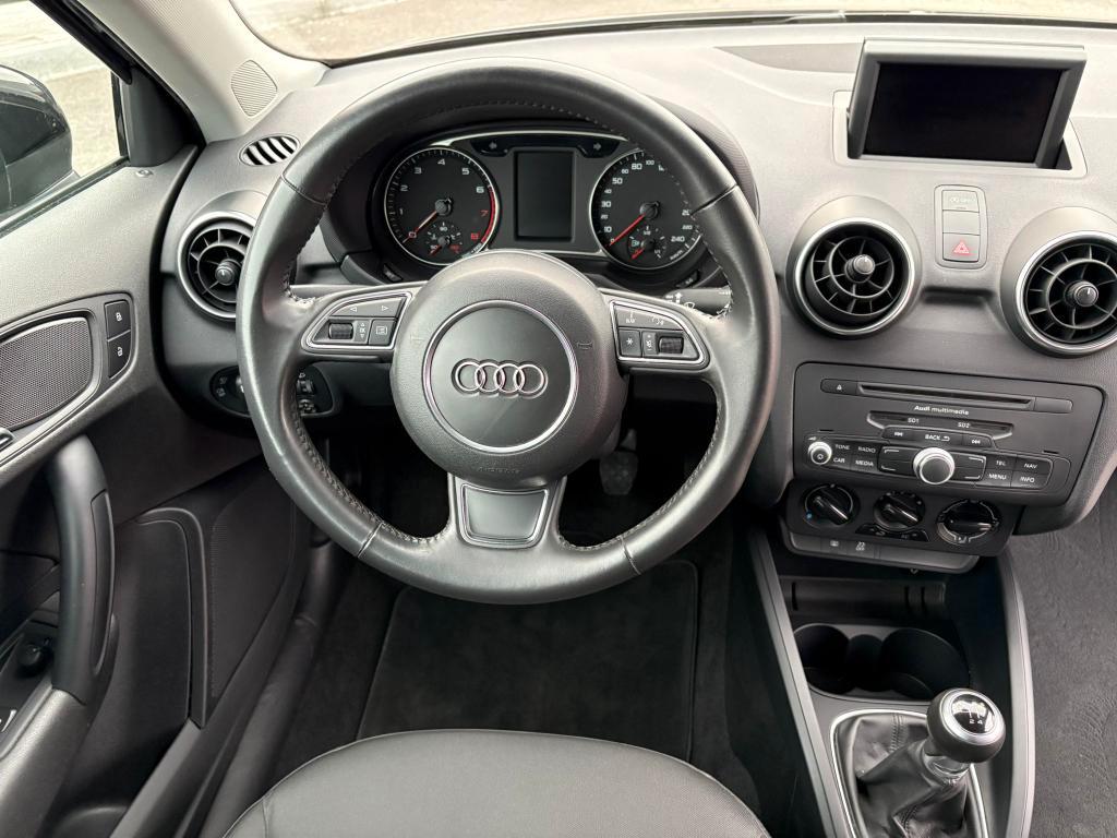 Audi A1 3 Porte A1 1.2 tfsi 85 CV Admired OK NEOPATENTATI