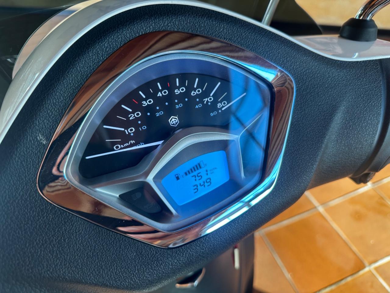 Piaggio liberty 50 pari al nuovo 700 km percorsi