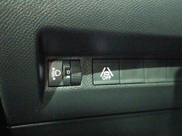 PEUGEOT 208 motore elettrico 136 CV 5 porte Allure