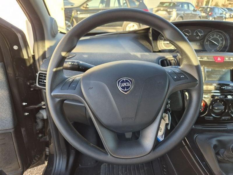 Lancia Ypsilon 1.0 FireFly 70cv Hybrid Gold Plus