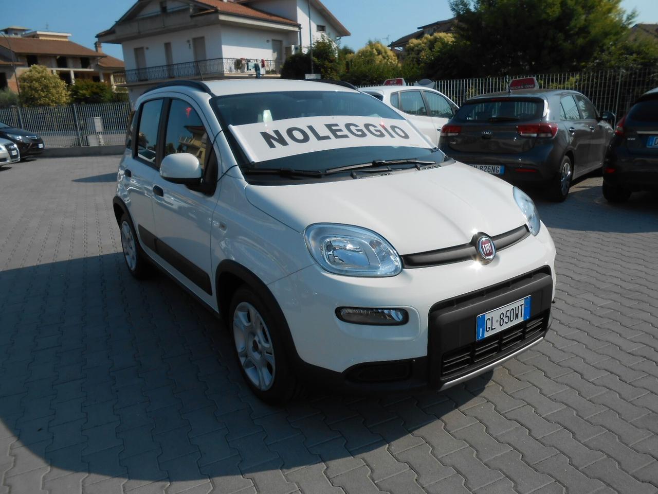 Fiat Panda 1.0 S&S Hybrid City Life (NOLEGGIO)