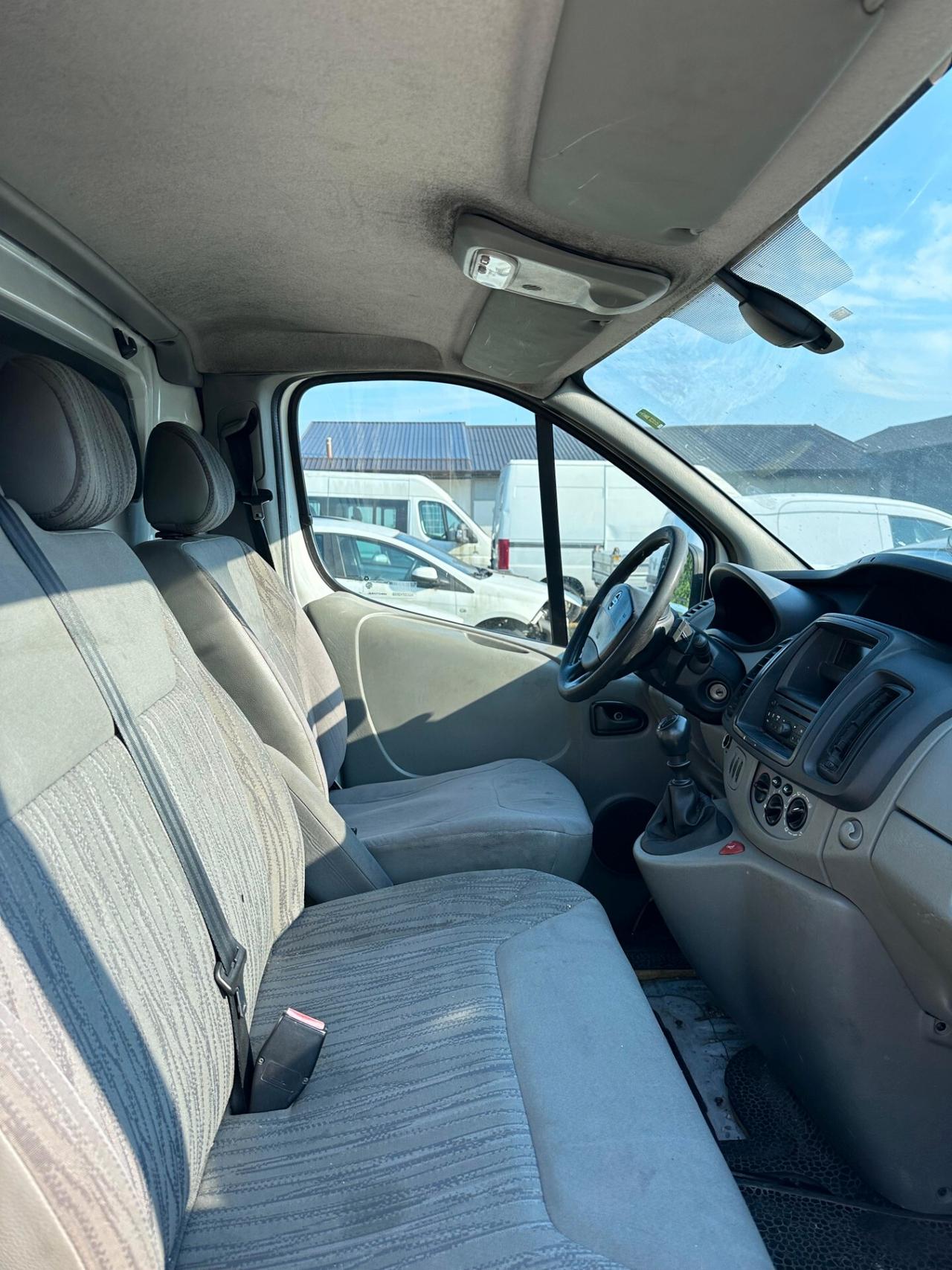 NISSAN PRIMASTAR 2013 2.0 114CV EURO5A